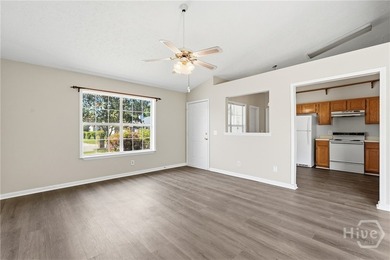 Great location with an affordable price! 3 Bedrooms and 2 Bath - photo 10