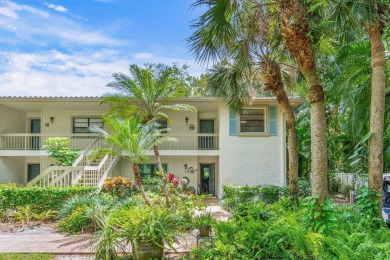 Lake Condo For Sale in Boynton Beach, Florida