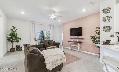 Welcome to a charming house at 84651 Balsam Ct in a quiet - photo 3