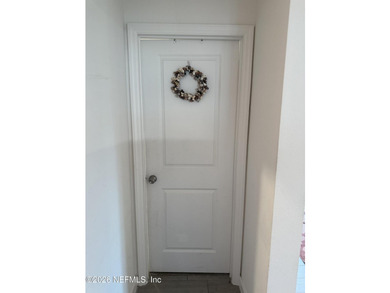 Welcome to a charming house at 84651 Balsam Ct in a quiet - photo 5
