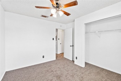 Welcome to this well maintained 2 bedroom, 1.5 bathroom condo - photo 12