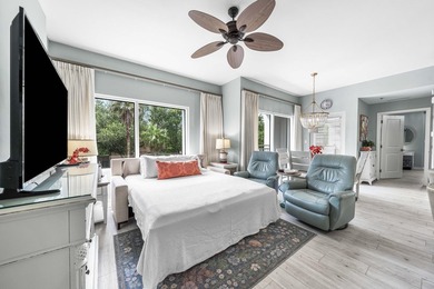 Rarely available in Luau I, this beautifully updated corner-unit - photo 12