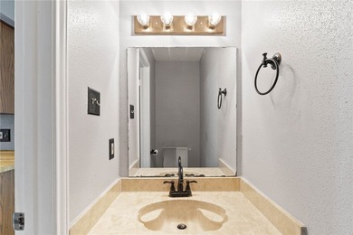 Welcome to this well maintained 2 bedroom, 1.5 bathroom condo - photo 15