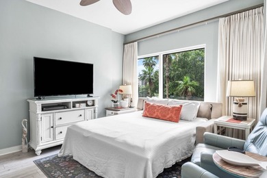 Rarely available in Luau I, this beautifully updated corner-unit - photo 15