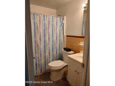 MOTIVATED SELLERS! Enjoy coastal living just minutes from the - photo 15