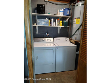 MOTIVATED SELLERS! Enjoy coastal living just minutes from the - photo 16
