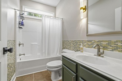 Three-bedroom, two-bathroom, single-story single-family home on - photo 17
