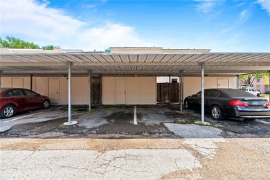 Welcome to this well maintained 2 bedroom, 1.5 bathroom condo - photo 17