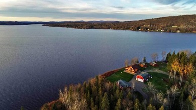 Lake Front Property On Portage Lake. Rare Find, Definitely - photo 7
