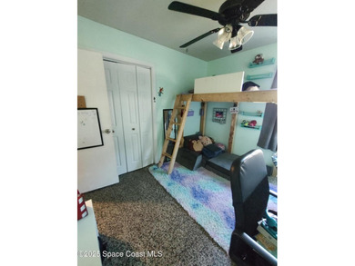 MOTIVATED SELLERS! Enjoy coastal living just minutes from the - photo 18