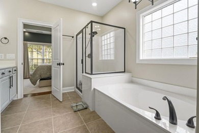 Three-bedroom, two-bathroom, single-story single-family home on - photo 24