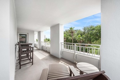 Rarely available in Luau I, this beautifully updated corner-unit - photo 29