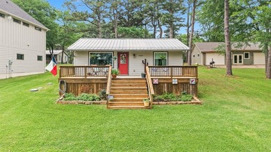 Enjoy the lake lifestyle living directly across from premium - photo 1