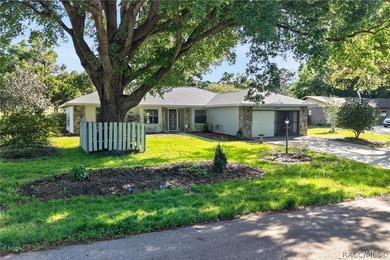 18th Fairway! Expansive views from your florida room with a - photo 1