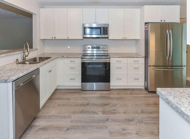 PRICE DROP!! Welcome to Your Everyday ''Staycation''! Move right - photo 8