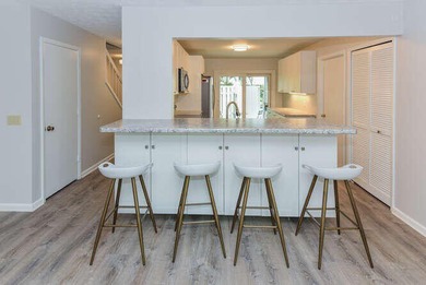 PRICE DROP!! Welcome to Your Everyday ''Staycation''! Move right - photo 10