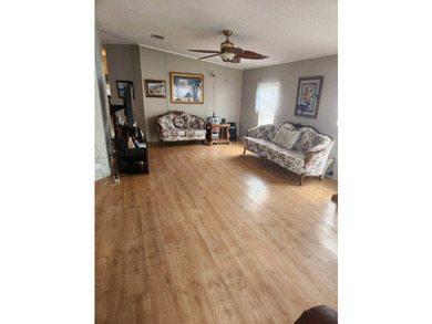 Welcome to this spacious 2-bedroom/2-bath home, ready for its - photo 6