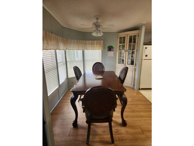 Welcome to this spacious 2-bedroom/2-bath home, ready for its - photo 8