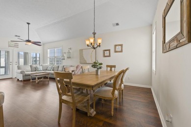 Coastal charm, exceptional space, and effortless living come - photo 14