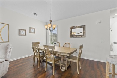 Coastal charm, exceptional space, and effortless living come - photo 17