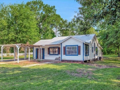 Lake Home Sale Pending in Zavalla, Texas