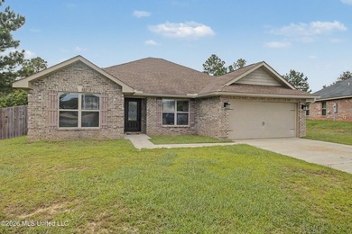Welcome to Gulf Haven, where space, privacy, and convenience - photo 1