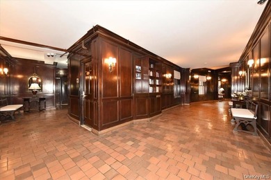 GREAT NECK PLAZA 11021 - 1 Bed - 1 Bath // Proudly presenting a - photo 28