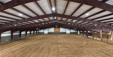 Exceptional equestrian property featuring a 49,466 SF enclosed - photo 5