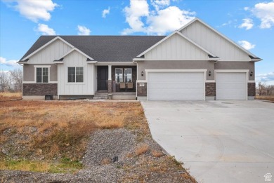 Great Salt Lake Home For Sale in Lake Point Utah
