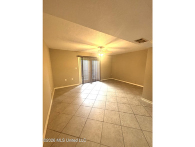 Great opportunity to own this income producing condominium in - photo 5