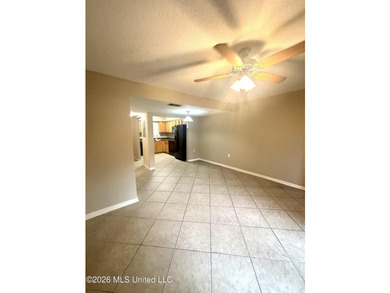 Great opportunity to own this income producing condominium in - photo 6