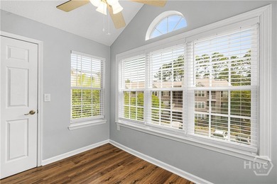 A truly turnkey opportunity in a gated, waterfront community! - photo 8