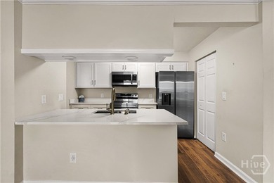 A truly turnkey opportunity in a gated, waterfront community! - photo 9