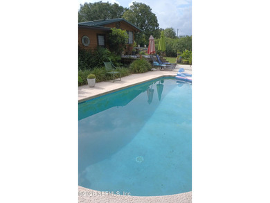 A Fully Updated Mid Century 3 Bedroom 2 Bath Ranch close to - photo 9