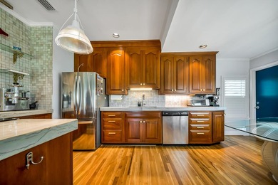 Breathtaking half acre on the Lake Worth municipal golf course - photo 15