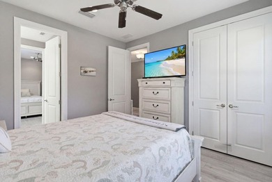 Priced $35k under recent appraisal! Welcome to 76 Oaktree Blvd - photo 17