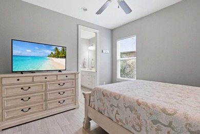 Priced $35k under recent appraisal! Welcome to 76 Oaktree Blvd - photo 21