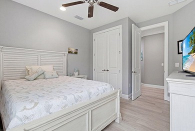 Priced $35k under recent appraisal! Welcome to 76 Oaktree Blvd - photo 22