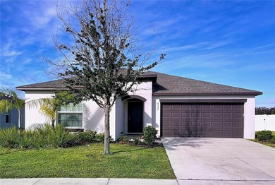 (private lake, pond, creek) Home For Sale in Zephyrhills Florida