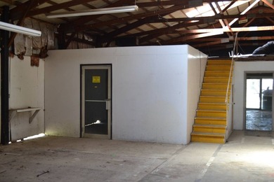 PRICE REDUCED!!! 1913 Shady Ln., Fairfield; COMMERCIAL PROPERTY - photo 53