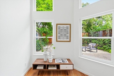 Beautifully updated 3-bedroom, 2.5-bath home in the highly - photo 4