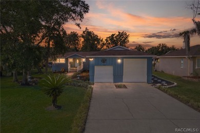 Price Improvement!!! Waterfront Paradise in Riverhaven Village! - photo 2