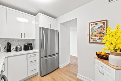 Positioned in the heart of Aventura, this fully renovated - photo 4