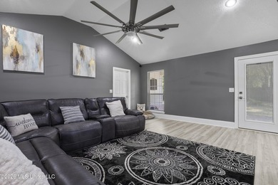 Beautiful and move-in ready 3 bedroom 2 bath brick home in Ocean - photo 7