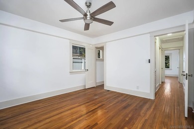 Don't miss this rare chance: two lovely homes on a generous 7 - photo 30