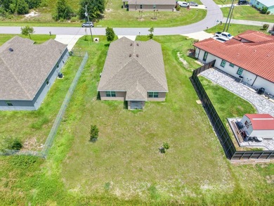 Amazing 2021 construction with this 4 Bedroom and 2 Bathroom - photo 33