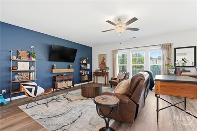This beautifully maintained single-level home in Richmond Hill's - photo 7