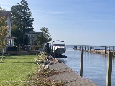 Lake Saint Clair Lot For Sale in Harrison Michigan