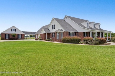 Classic Acadian architecture, timeless design, and nearly 13 - photo 4