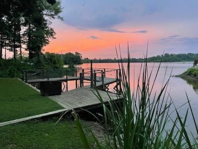 Lake Home For Sale in Many, Louisiana